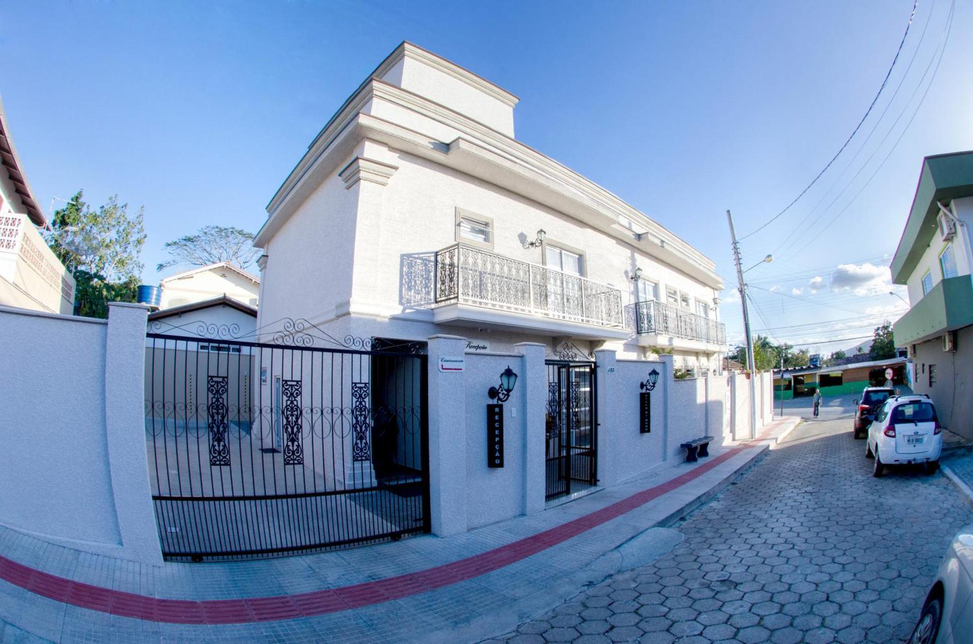بنها Villa Di Manu Pousada المظهر الخارجي الصورة
