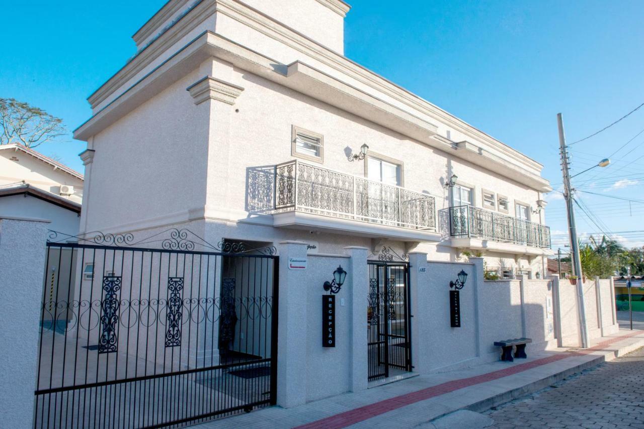 بنها Villa Di Manu Pousada المظهر الخارجي الصورة